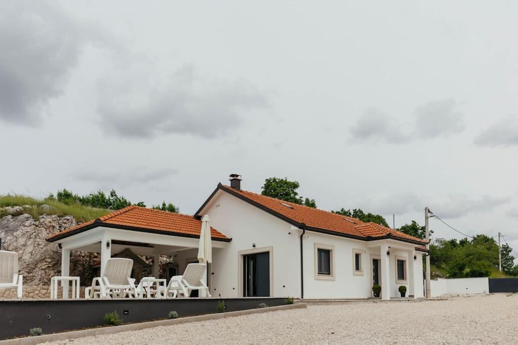 Villa Lozo, Prolozac Gornji Gornji Prolozac Exteriör bild